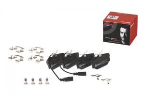 Комплект тормозных колодок, диско P85059 BREMBO