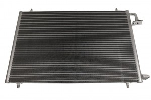 Конденсатор, кондиционер V42-62-0001 VEMO
