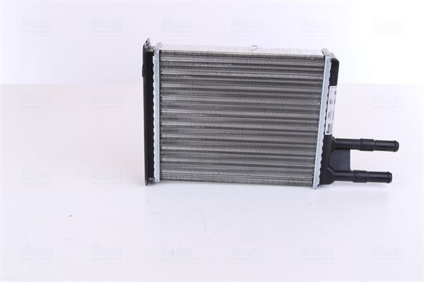 Теплообменник, отопление салона 73984 NISSENS