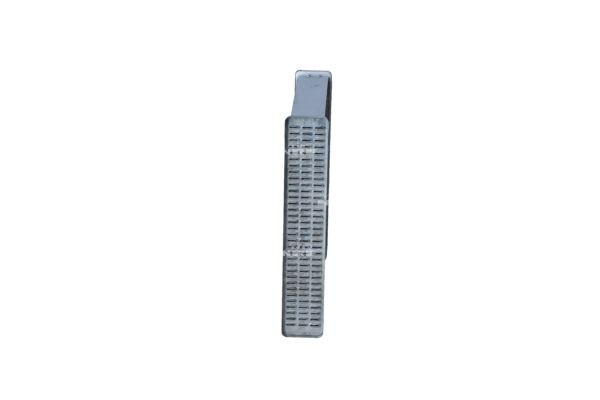 Интеркулер 30159 NRF
