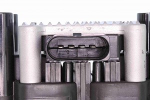 Катушка зажигания V10-70-0044 VEMO