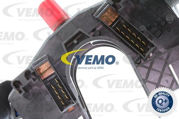Выключатель на колонке рулевого управления V25804022 VEMO