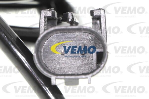 Выключатель на колонке рулевого управления V30801718 VEMO