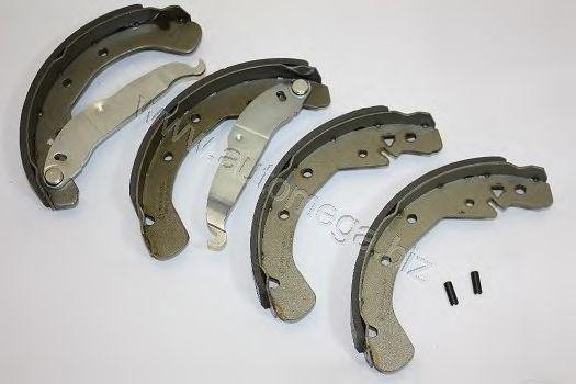 Комплект тормозных башмаков, барабанные тормоза 3016050920 AUTOMEGA