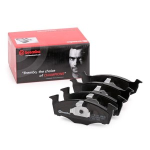 Комплект тормозных колодок, диско P85025 BREMBO