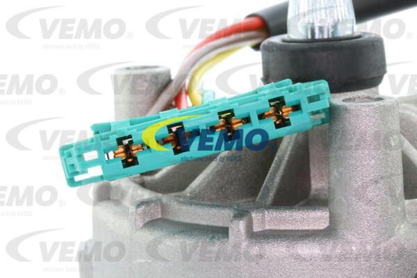 Двигатель стеклоочистителя V30-07-0008 VEMO