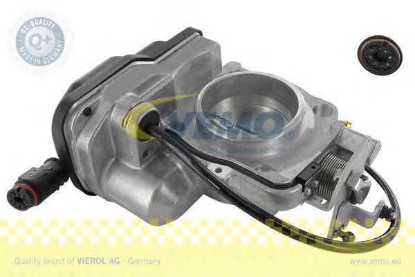 Патрубок дроссельной заслонки V30770136 VEMO
