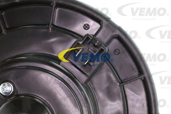 вентилятор салона V30-03-1778 VEMO