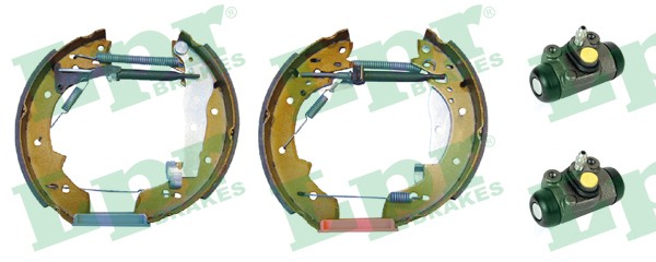 Комплект тормозных колодок OEK563 LPR