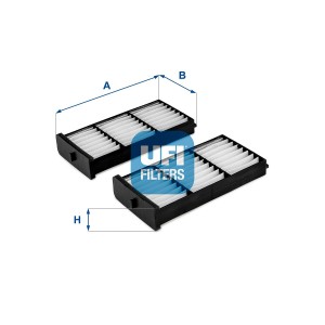 Воздушный фильтр 30.895.00 UFI