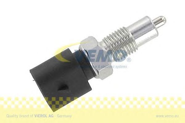 Выключатель, фара заднего хода V24-73-0007 VEMO