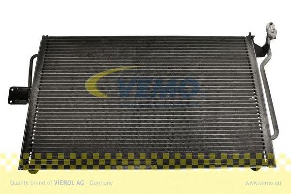 Конденсатор, кондиционер V40-62-0001 VEMO