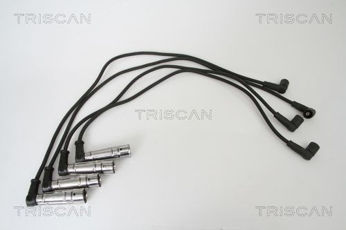 Ккомплект проводов зажигания 886015001 TRISCAN