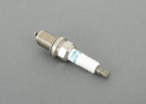Свеча зажигания SK22PRM11S DENSO