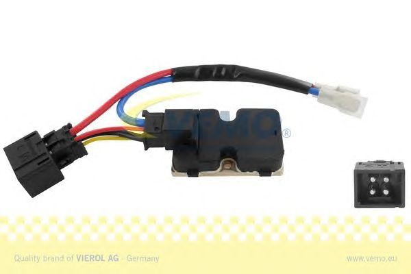 Блок управления, отопление / вентиляция V30-77-0013 VEMO
