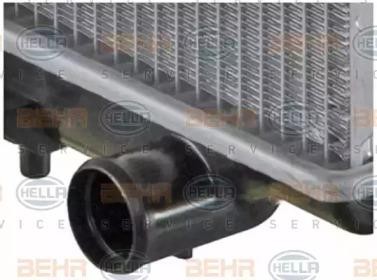 Радиатор, охлаждение двигател 8MK 376 724-671 HELLA