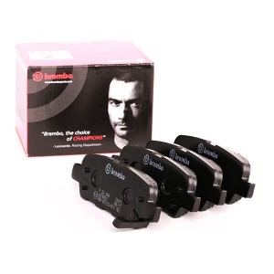 Комплект тормозных колодок, диско P56046 BREMBO