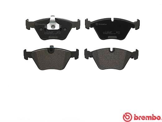 Комплект тормозных колодок, диско P06022 BREMBO