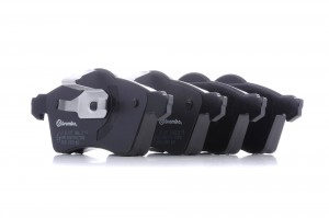 Комплект тормозных колодок, диско P85047 BREMBO