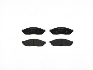 Комплект тормозных колодок, диско P 59 007 BREMBO