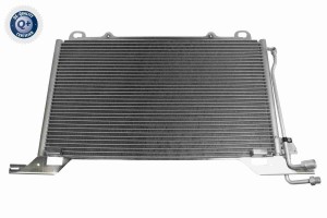 Конденсатор, кондиционер V30-62-1026 VEMO