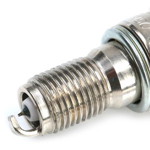 Свеча зажигания IUH27 DENSO