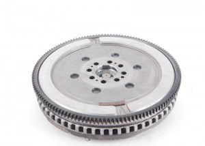 Маховик 06C 105 266 B VAG
