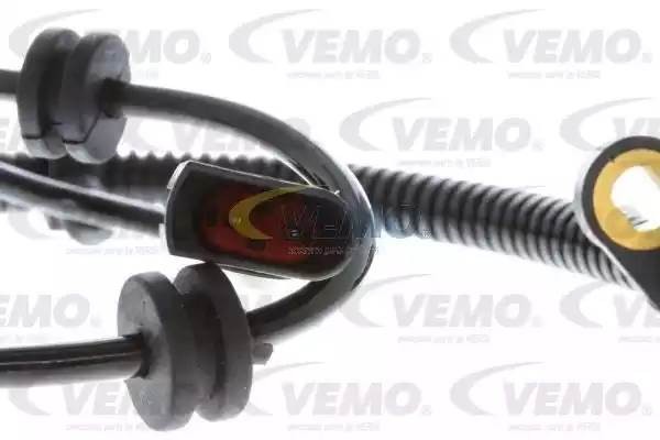 Датчик, частота вращения колеса V25-72-0020 VEMO