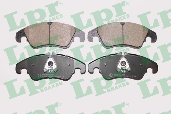Колодки тормозные дисковые 05P1420 LPR