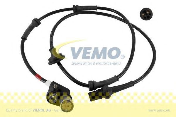 Датчик, частота вращения колеса V50-72-0009 VEMO