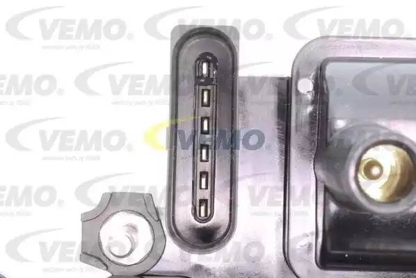 Катушка зажигания V10-70-0056 VEMO