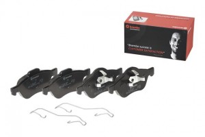 Комплект тормозных колодок, диско P68029 BREMBO