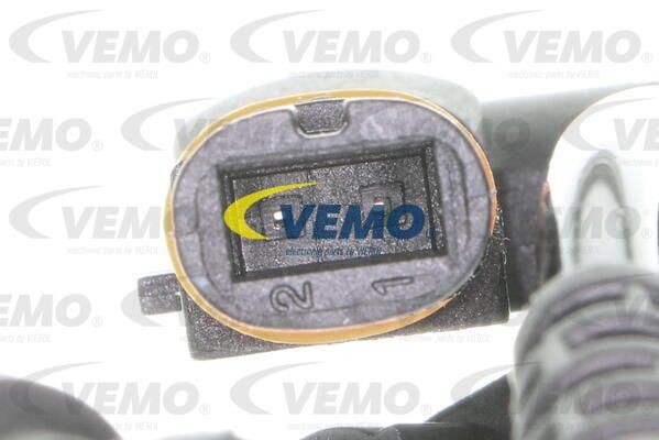 Датчик, частота вращения колеса V30-72-0145 VEMO
