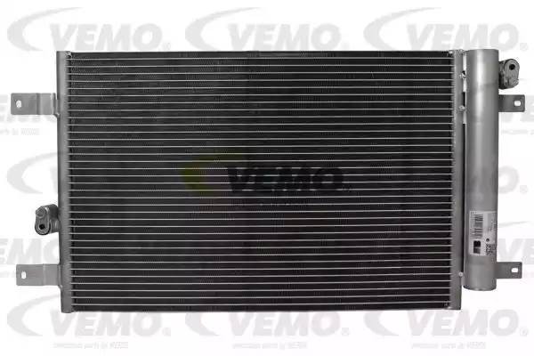 Конденсатор, кондиционер V15-62-1011 VEMO