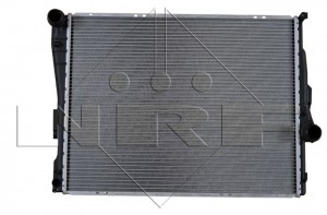 Радиатор, охлаждение двигател 51577 NRF