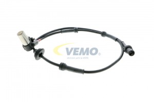 Датчик, частота вращения колеса V50-72-0009 VEMO