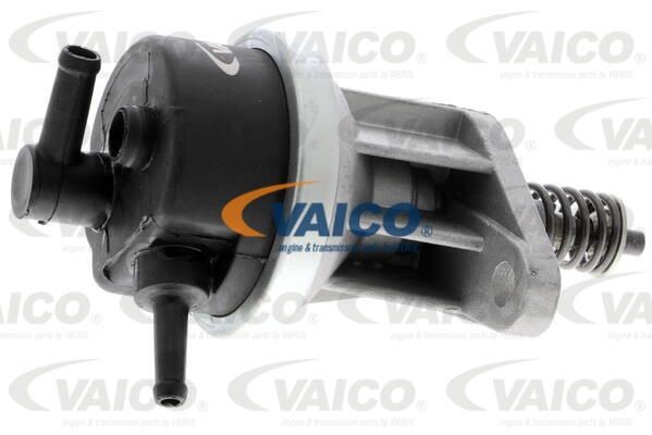 Насос механический топливной системы V10-0807 VEMO