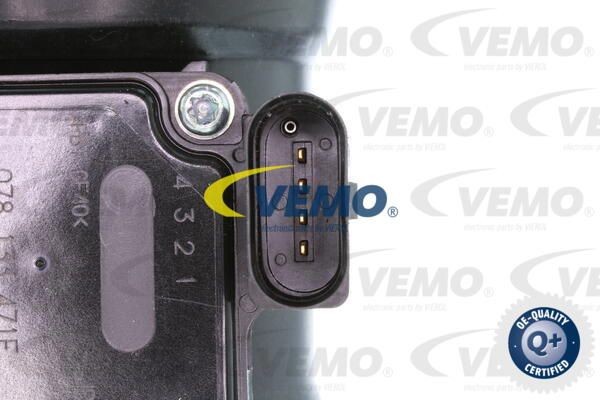 Расходомер воздуха V10-72-1016 VEMO