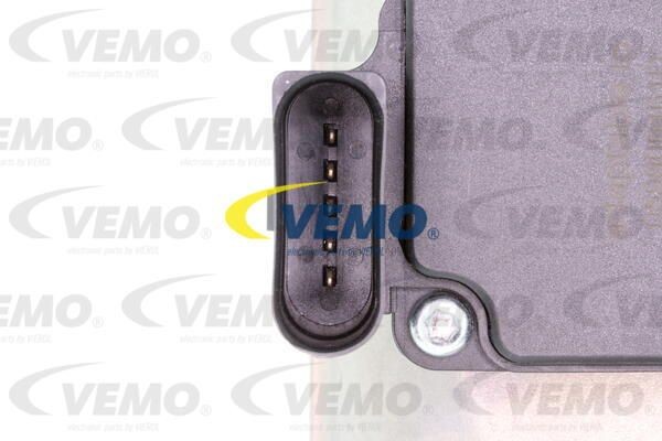 Расходомер воздуха V10-72-1015 VEMO
