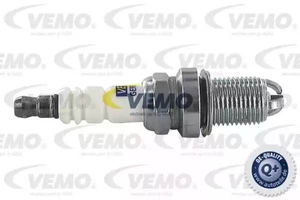Свеча зажигания V99-75-0029 VEMO