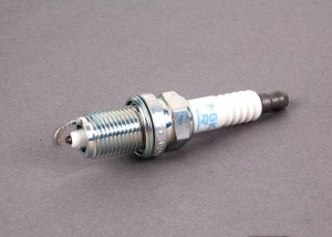 Свеча зажигания PZFR6F11 NGK NTK