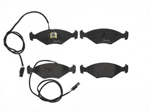 Комплект тормозных колодок, диско P 23 039 BREMBO