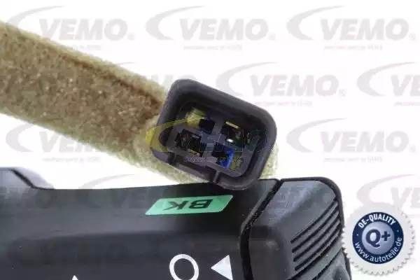 Выключатель на колонке рулевого управления V40-80-2429 VEMO