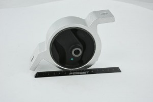 Подушка двигателя NM-P11RR FEBEST