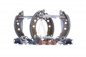 Комплект тормозных колодок K 85 010 BREMBO