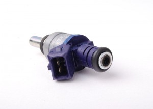 Форсунка топливная 13 53 7 546 245 BMW