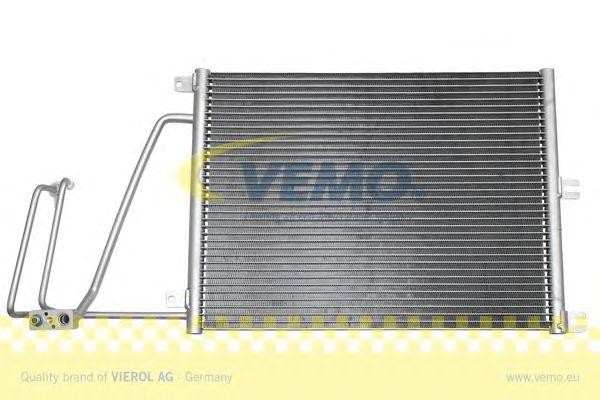 Конденсатор, кондиционер V40-62-0019 VEMO