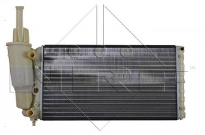 Радиатор, охлаждение двигател 58072 NRF