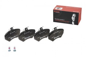 Комплект тормозных колодок, диско P85032 BREMBO
