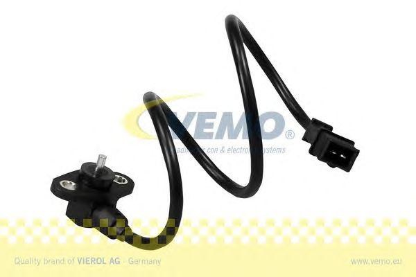 Датчик импульсов V24720022 VEMO